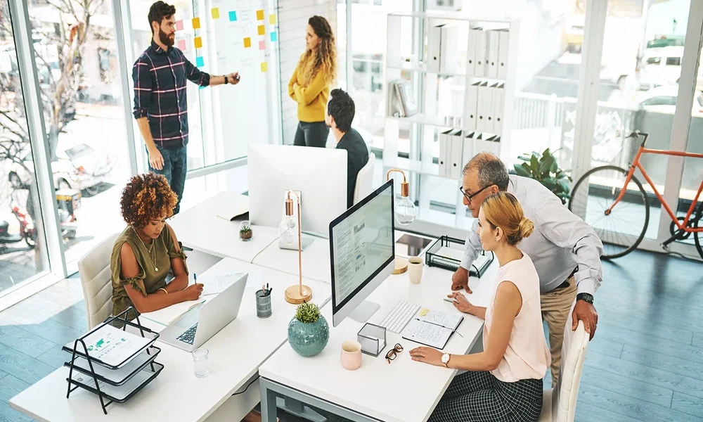 Why Do Some Small Businesses Win at Social Media While Others Struggle?